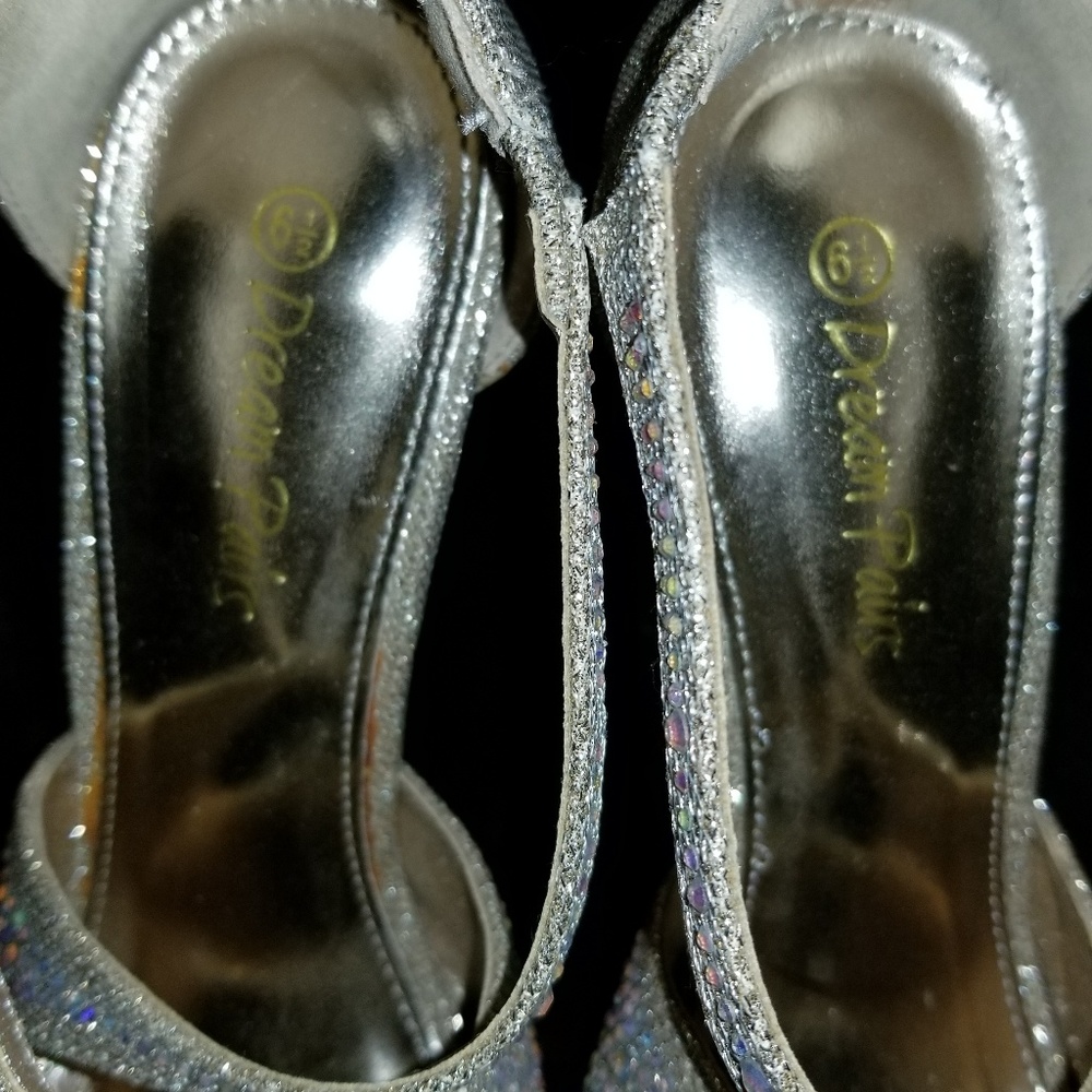 High heels - Picture 4 of 5